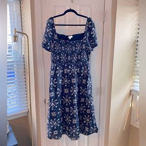 Loft Size Medium Navy Floral MIDI Dress